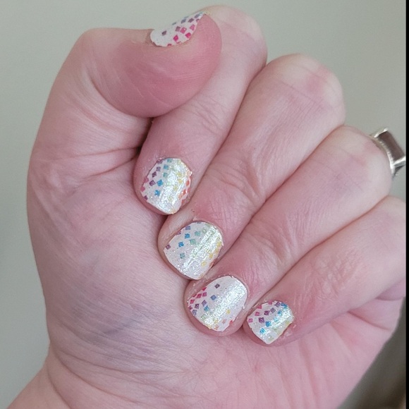 *Retired* Color Street: Celebrate Differences | Awareness Set White Rainbow - Picture 11 of 14